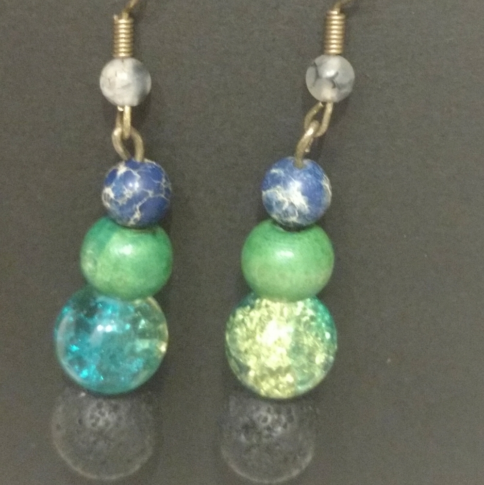 Pretty Earrings -  Black Lava 🖤💚 Sea Green Goods